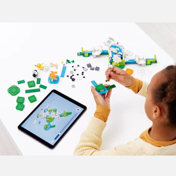 LEGO Super Mario Lakitu Sky World Expansion Set 71389 (Retired) - Picture 12 of 12